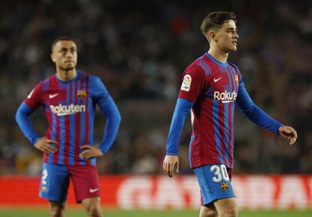 Thua sốc Cadiz, Barcelona 'đầu hàng' Real trong cuộc đua ngôi vương hình ảnh 1 Thua soc Cadiz, Barcelona 'dau hang' Real trong cuoc dua ngoi vuong hinh anh 1