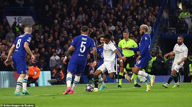 Rodrygo bắn hạ Chelsea, Real hiên ngang vào bán kết Champions League hình ảnh 2 Rodrygo ban ha Chelsea, Real hien ngang vao ban ket Champions League hinh anh 2