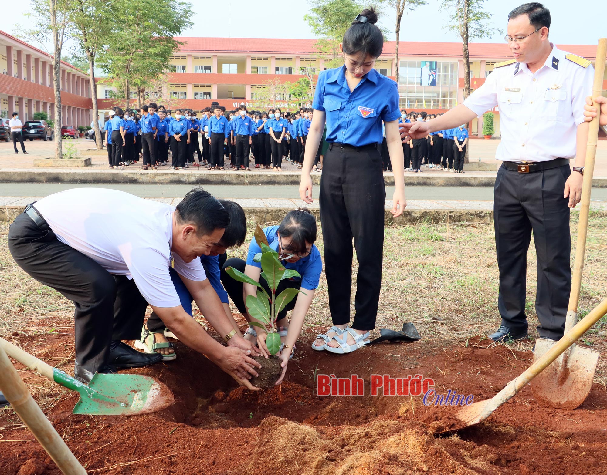 Bình Phước: Tuyên truyền biển, đảo cho học sinh vùng biên giới