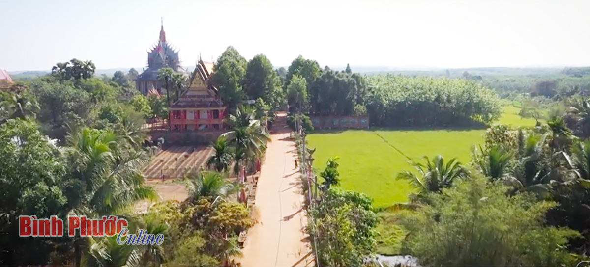 Độc đáo ngôi chùa Khmer cổ nhất ở Bình Phước