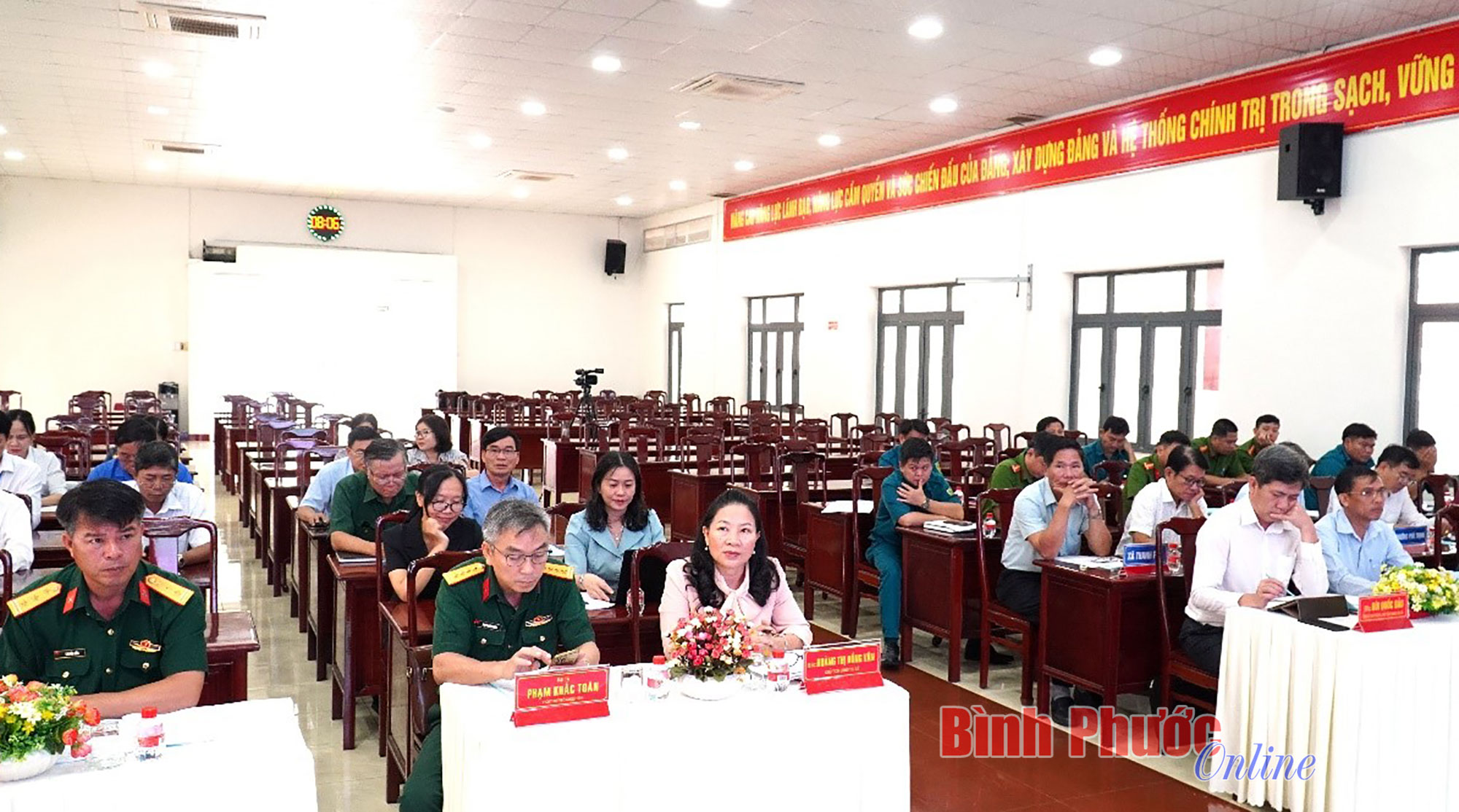 Bình Long tổng kết công tác quốc phòng địa phương