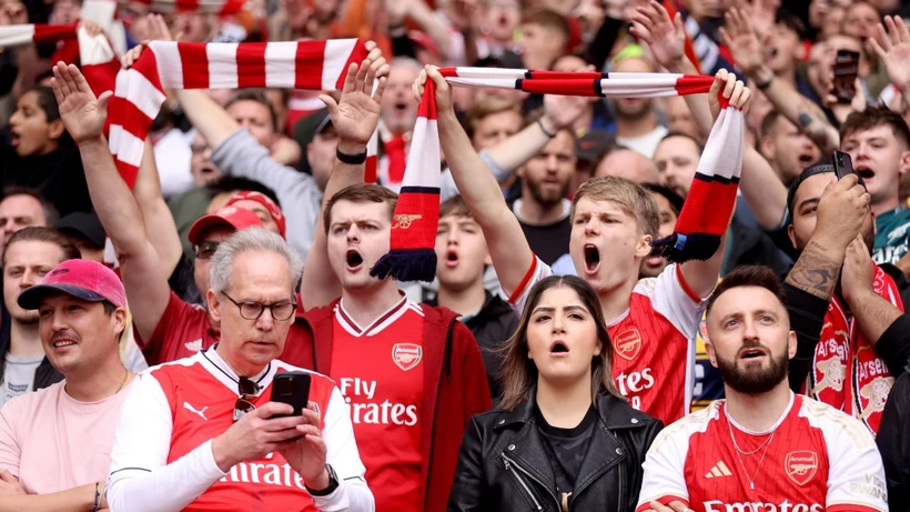 Cổ động viên Arsenal sẽ bị cấm đến sân vô thời hạn nếu bán vé cho fan Bayern. (Nguồn: Getty Images)