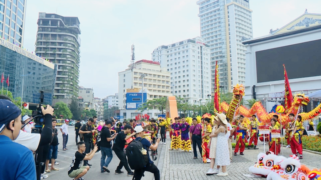 Hạ Long: Đón gần 50.000 lượt khách trong ngày nghỉ lễ đầu tiên