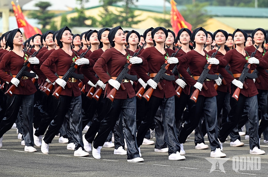Tổng hợp luyện các lực lượng tham gia diễu binh, diễu hành Kỷ niệm 50 năm Ngày giải phóng miền Nam, thống nhất đất nước