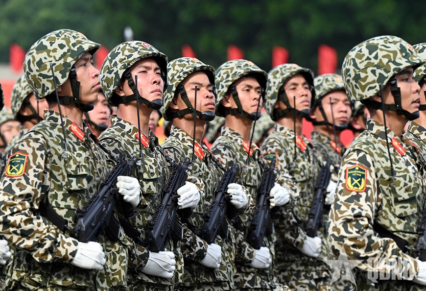 Tổng hợp luyện các lực lượng tham gia diễu binh, diễu hành Kỷ niệm 50 năm Ngày giải phóng miền Nam, thống nhất đất nước