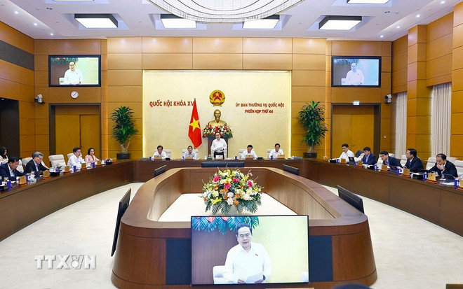 ttxvn-1404-uy-ban-thuong-vu-quoc-hoi-6.jpg