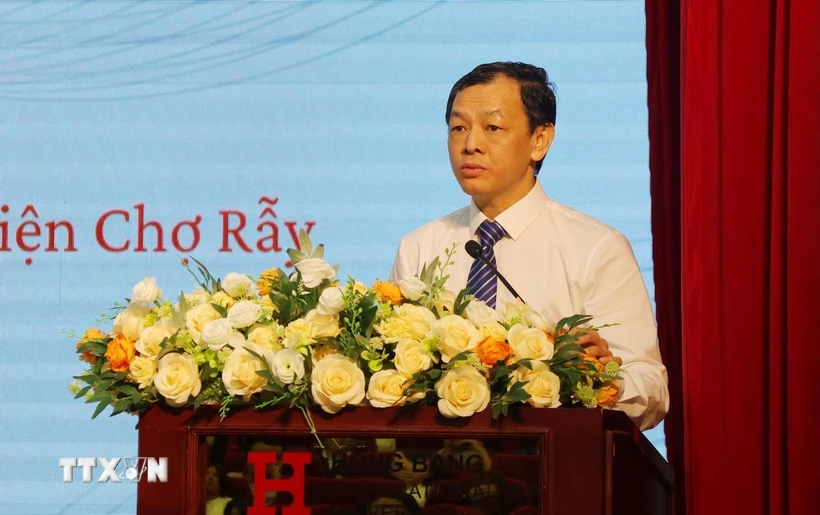 Tiến sỹ, Bác sỹ Nguyễn Tri Thức, Thứ trưởng Bộ Y tế phát biểu khai mạc hội thảo. (Ảnh: Đinh Hằng/TTXVN)