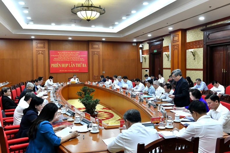 Ban Chỉ đạo Trung ương về tổng kết việc thực hiện Nghị quyết số 18-NQ/TW họp Phiên thứ 3 ảnh 3