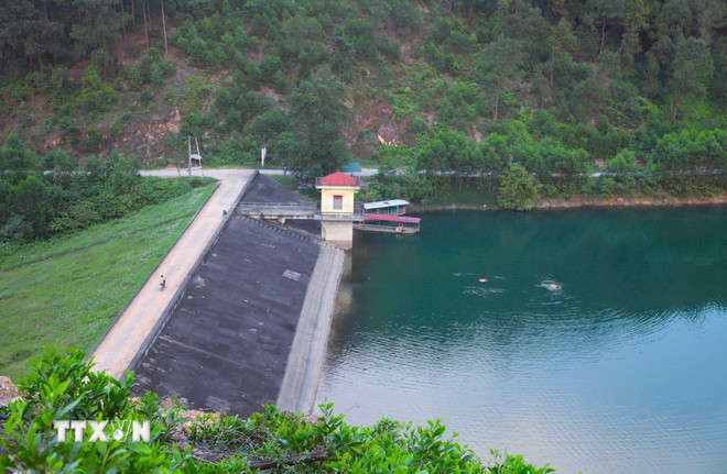 ttxvn-ho-xuan-duong2.jpg