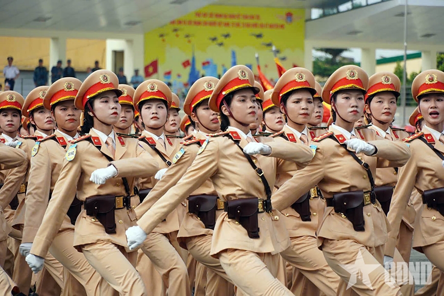 Tổng hợp luyện các lực lượng tham gia diễu binh, diễu hành Kỷ niệm 50 năm Ngày giải phóng miền Nam, thống nhất đất nước