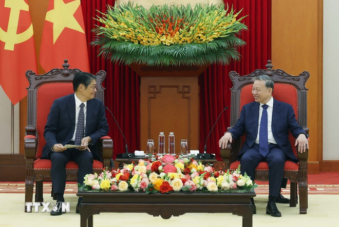ttxvn-tong-bi-thu-to-lam-dai-su-nhat-ban-4.jpg
