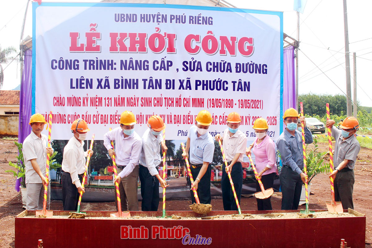 Khởi công nâng cấp, mở rộng tuyến đường liên xã Bình Tân