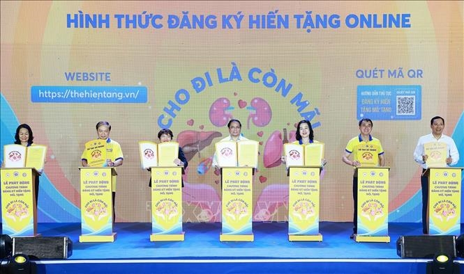 Thủ tướng Phạm Minh Chính kêu gọi mọi người dân Việt Nam đăng ký hiến tạng - gieo mầm sự sống