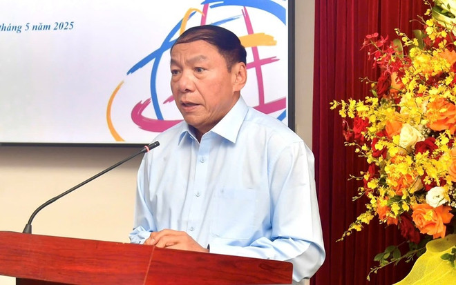Bộ trưởng Bộ Văn hóa, Thể thao và Du lịch Nguyễn Văn Hùng phát biểu tại hội thảo. (Ảnh: Đình Toán/Vietnam+) botruong.jpg