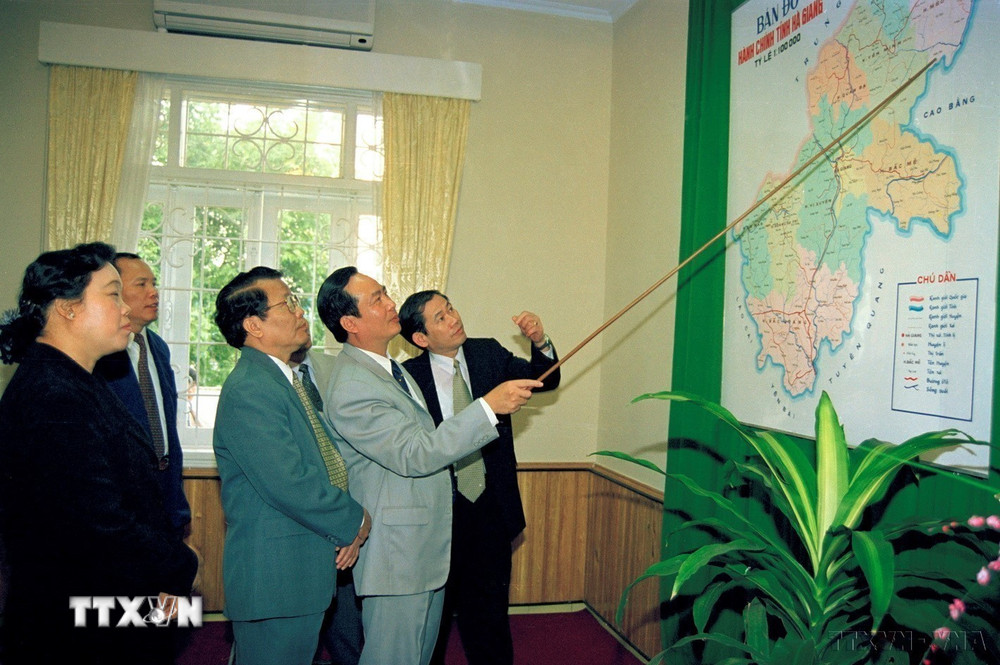ttxvn-nguyen-chu-tich-nuoc-tran-duc-luong-14.jpg