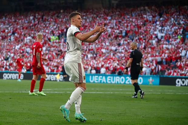 Kevin De Bruyne toa sang dua tuyen Bi vao vong 1/8 EURO 2020 hinh anh 2