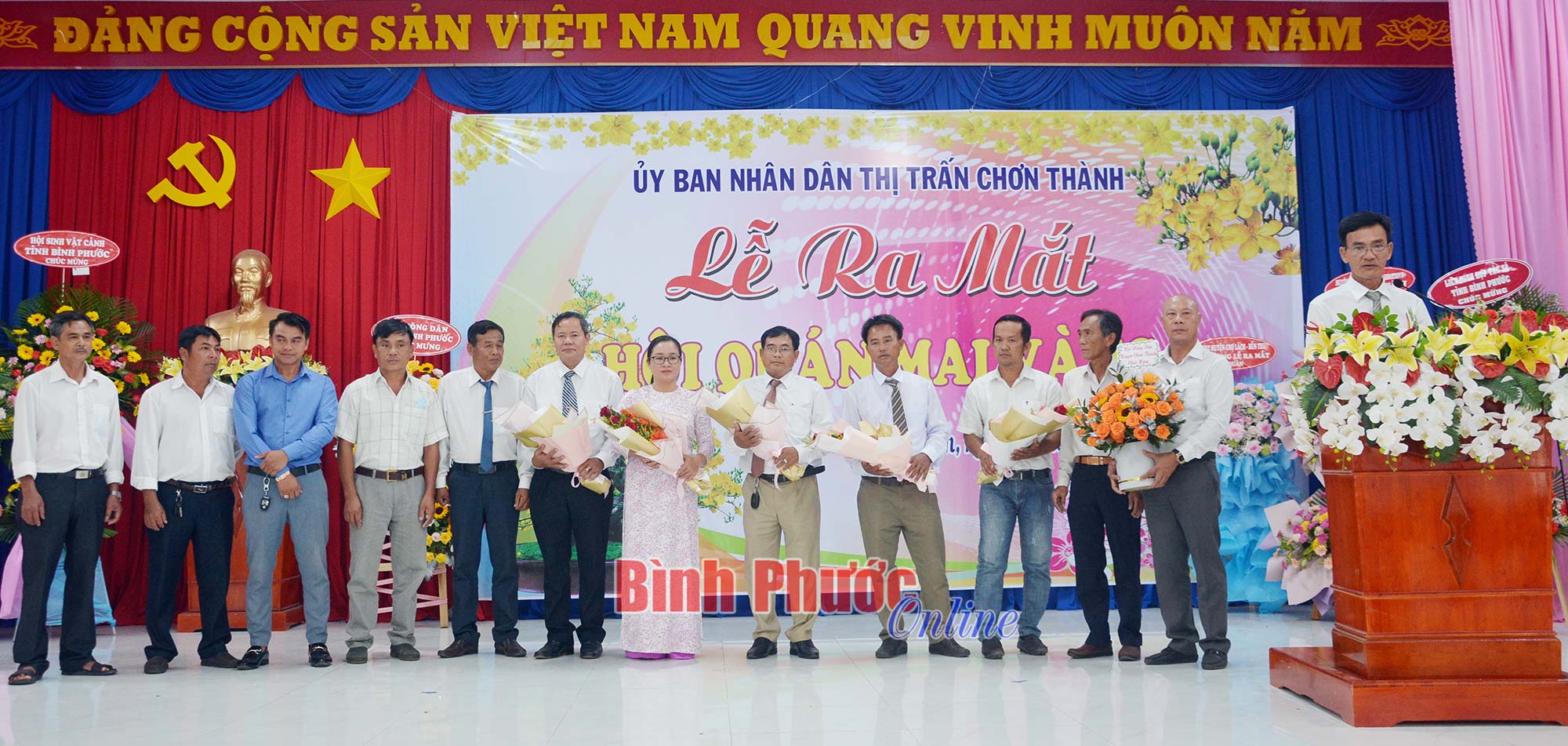 Chơn Thành ra mắt Hội quán Mai vàng