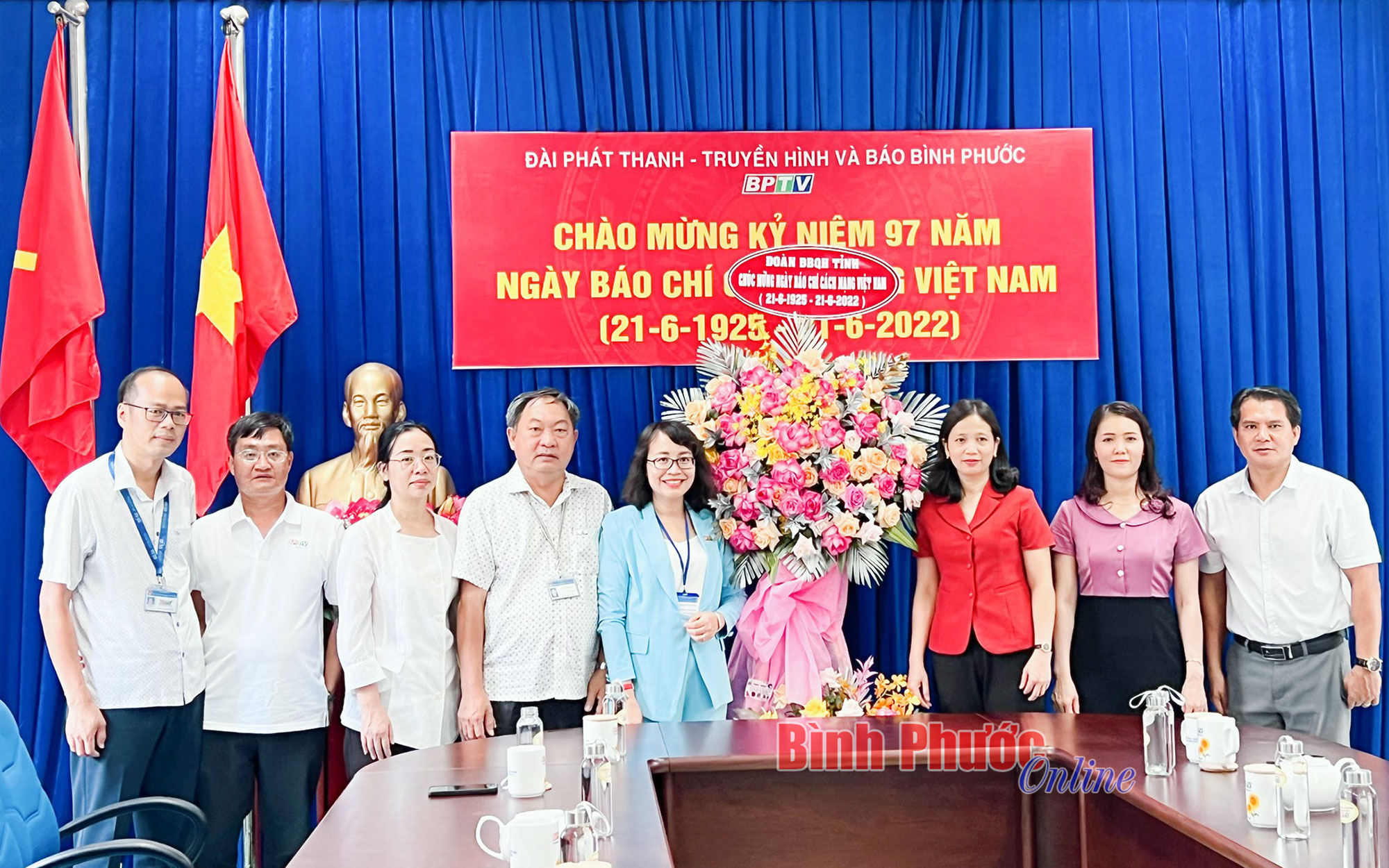 Đoàn ĐBQH tỉnh Bình Phước thăm, chúc mừng BPTV nhân Ngày báo chí cách mạng Việt Nam