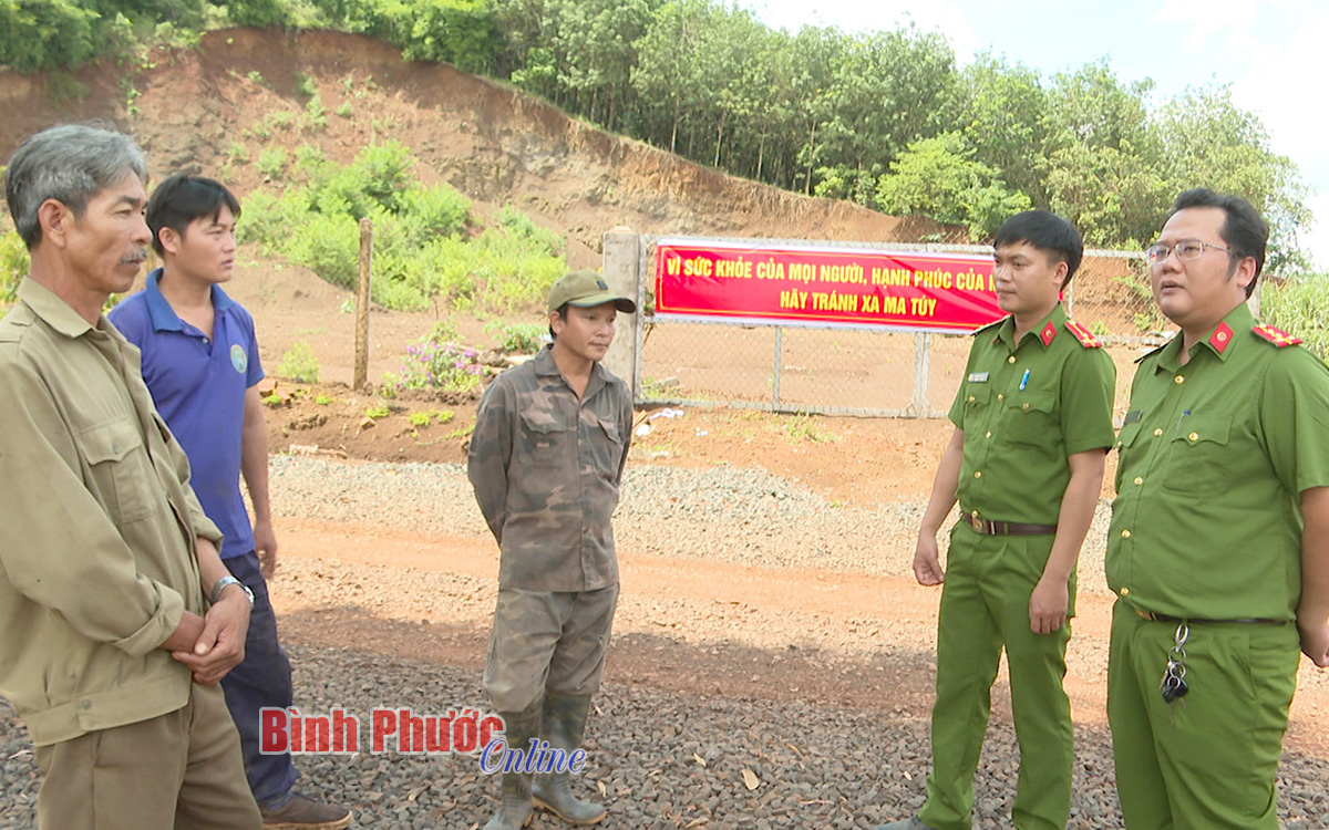 Trên mặt trận phòng, chống ma túy