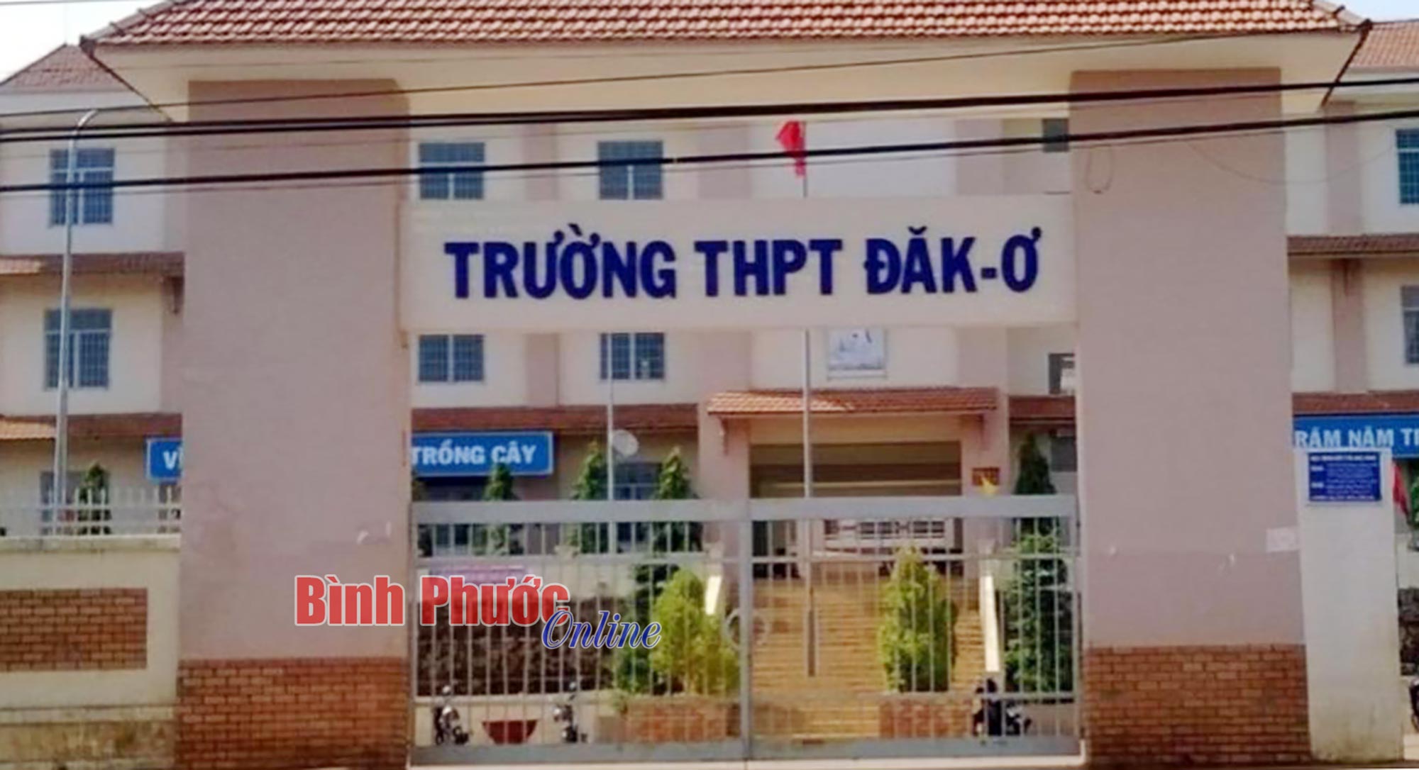 Hiệu trưởng Trường THPT Đắk Ơ tử vong, nghi do rơi lầu