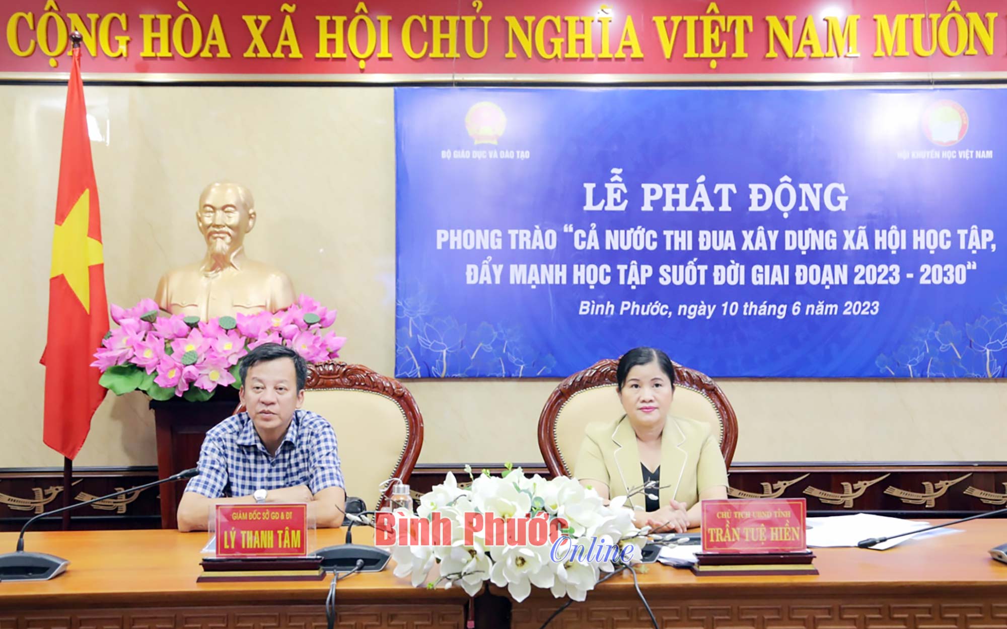 Phát động thi đua xây dựng xã hội học tập, học tập suốt đời