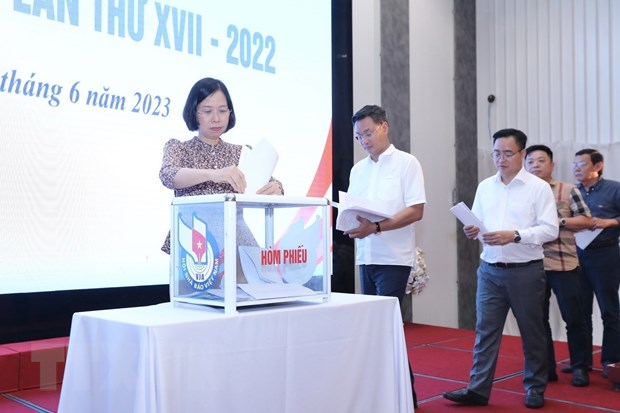 157 tac pham lot vao chung khao Giai Bao chi Quoc gia lan thu 17 hinh anh 2