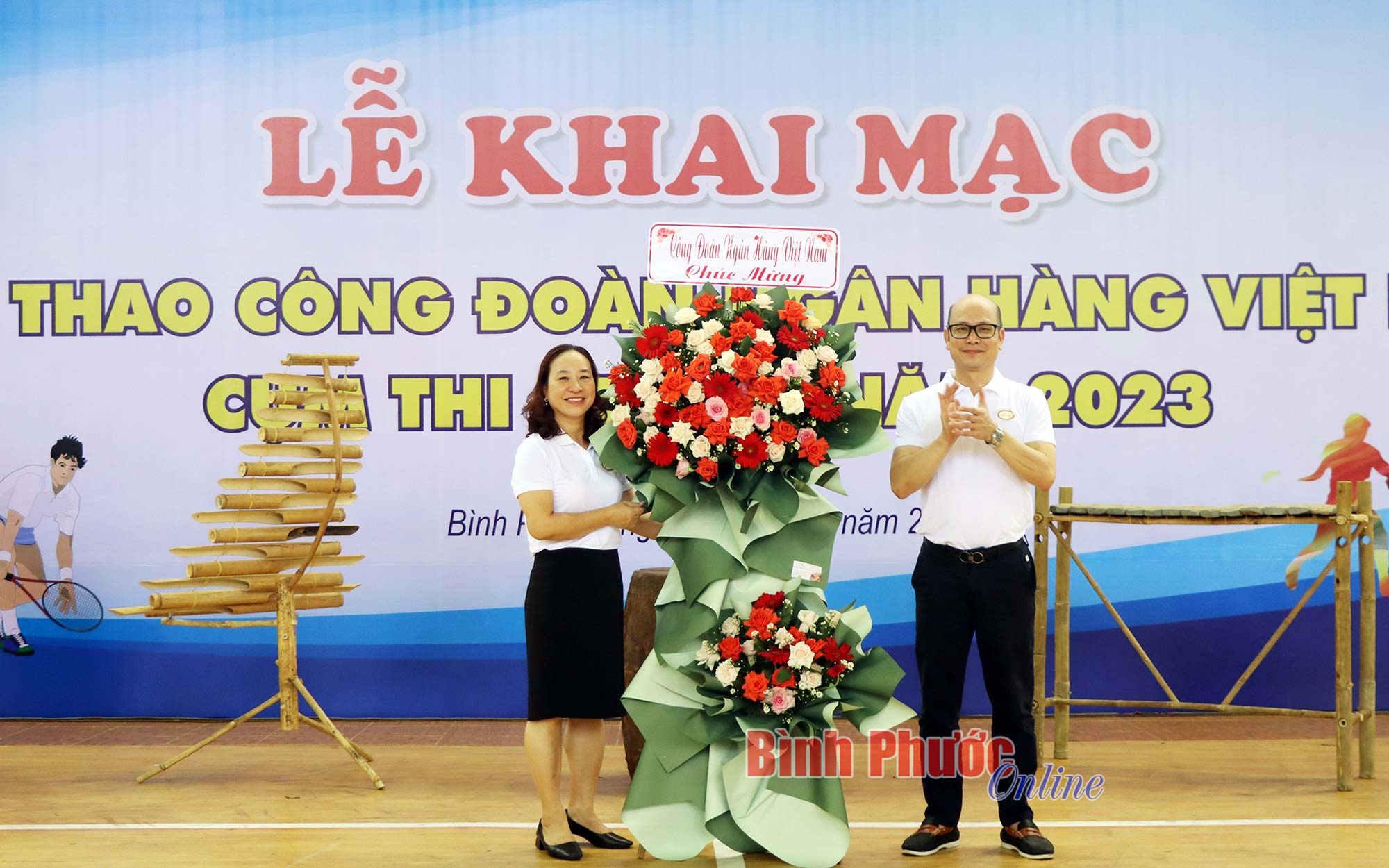 Tưng bừng khai mạc Hội thao Công đoàn Ngân hàng Việt Nam