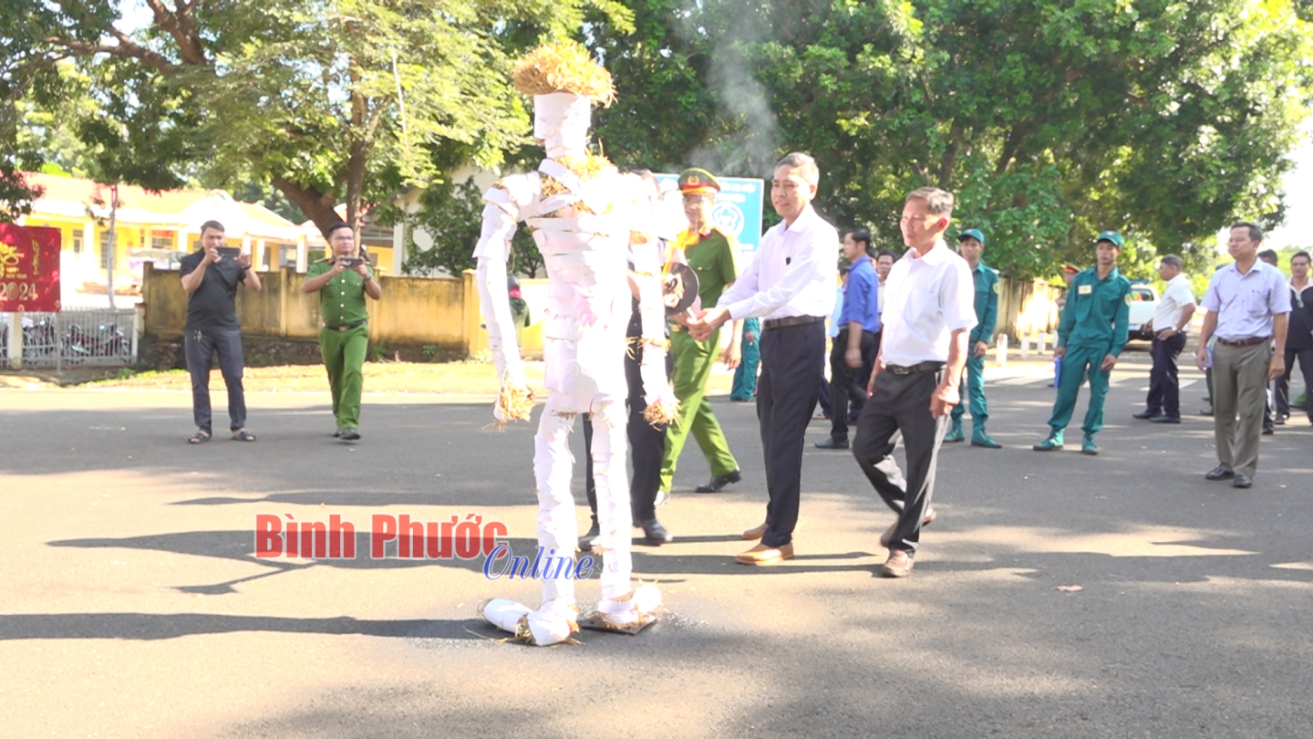 Mít tinh hưởng ứng Tháng hành động phòng, chống ma túy năm 2024