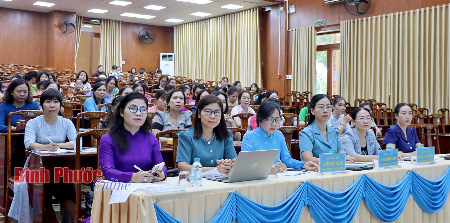 Hỗ trợ phụ nữ đổi mới sáng tạo và chuyển đổi số