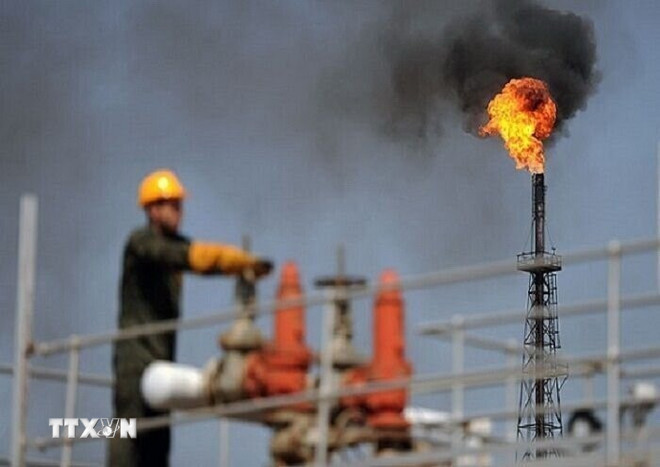 Một cơ sở lọc dầu của Iran trên đảo Khark. (Ảnh: IRNA/TTXVN) ttxvn-dau-mo-iran.jpg