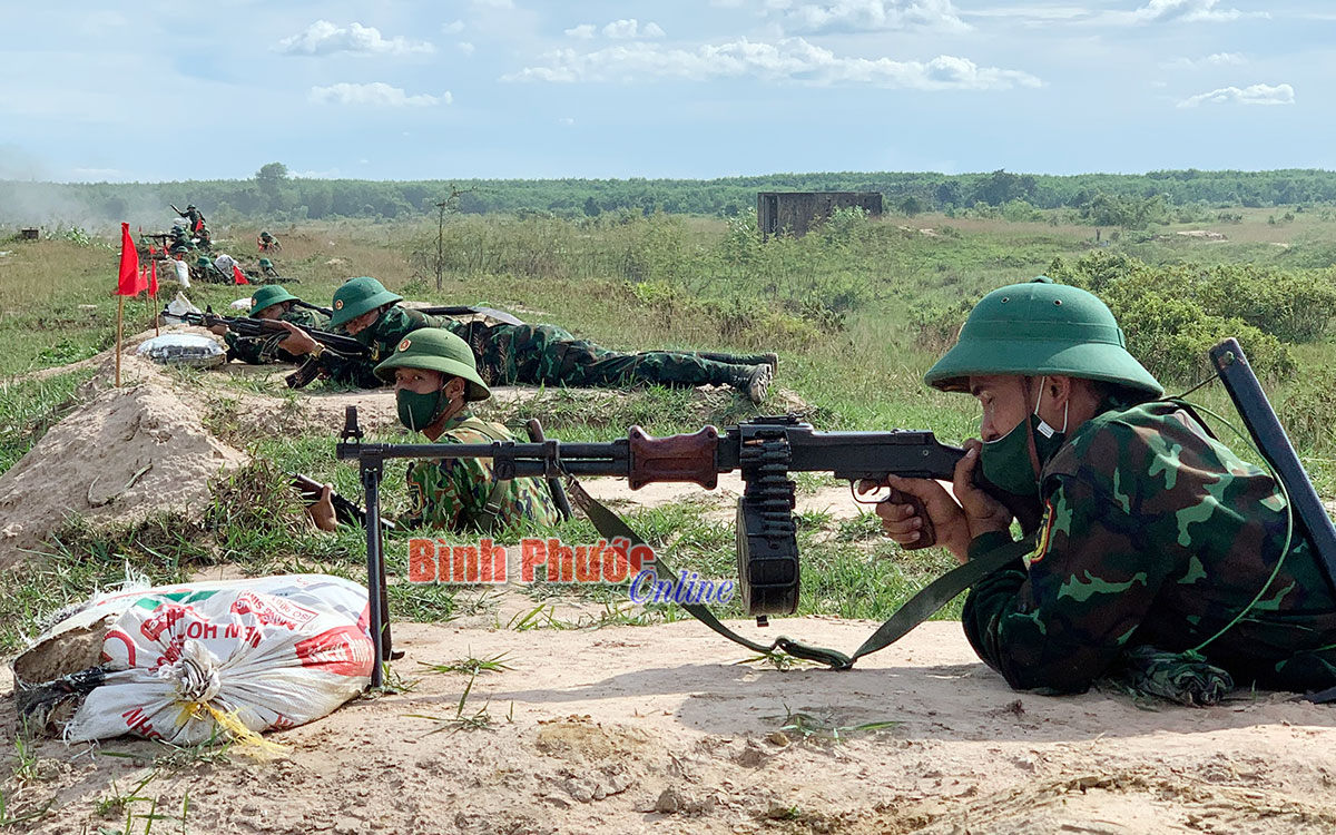 Nâng cao chất lượng huấn luyện trong điều kiện ứng phó với dịch