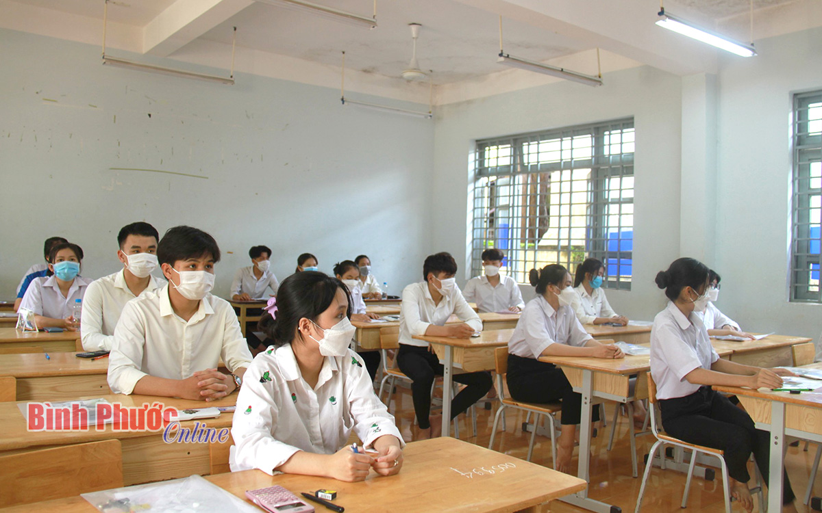 Điểm thi Trường THPT Phú Riềng: 100% thí sinh đến dự thi