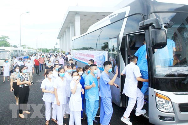 Tự do dân chủ Việt Nam nhìn từ những cuộc “bát phố” của các nguyên thủ hình ảnh 7 Tu do dan chu Viet Nam nhin tu nhung cuoc “bat pho” cua cac nguyen thu hinh anh 7