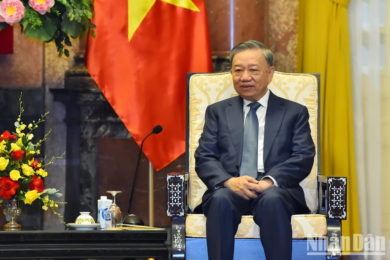 [Ảnh] Chủ tịch nước Tô Lâm tiếp Phó Chủ tịch Ủy ban châu Âu Josep Borell Fontelles ảnh 4