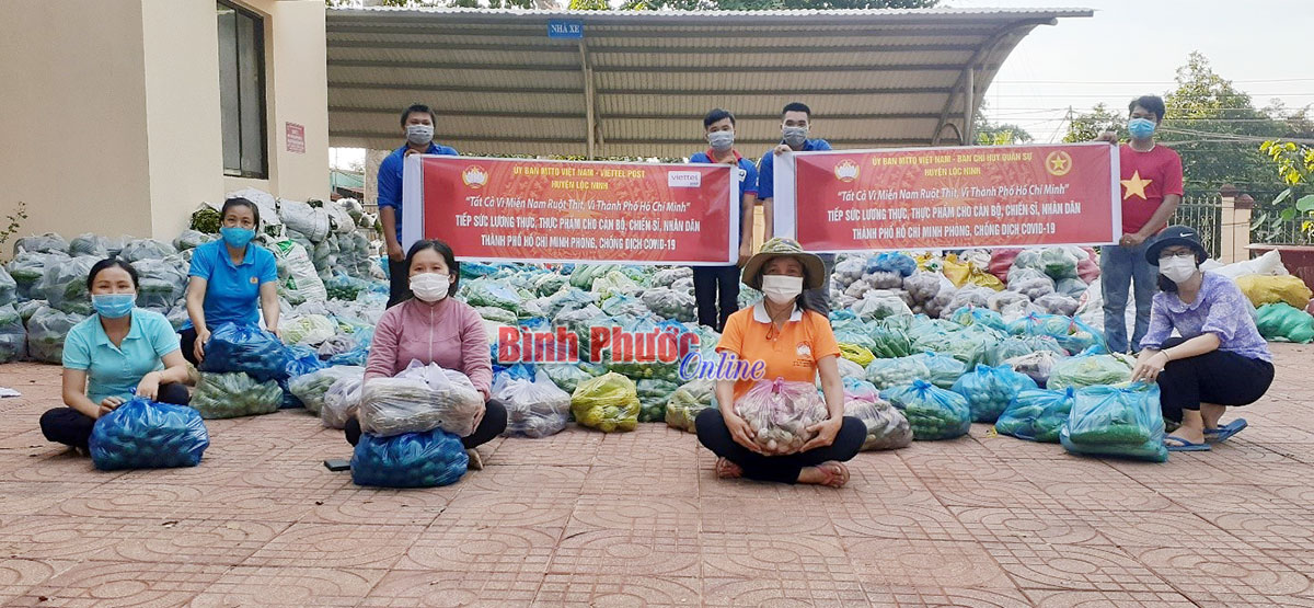 Lộc Ninh, Đồng Phú hỗ trợ hơn 40 tấn hàng hóa tặng vùng dịch