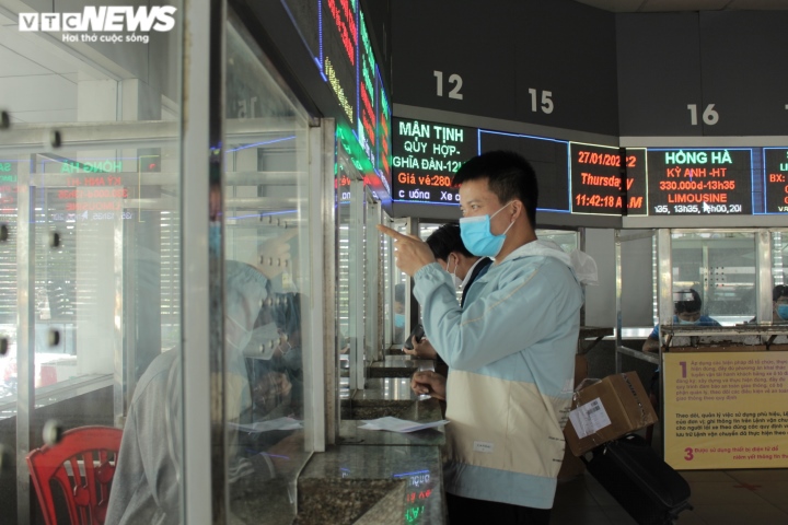 Thủ tướng yêu cầu không để xảy ra tình trạng xe nhồi nhét khách dịp nghỉ lễ 2/9 - 1