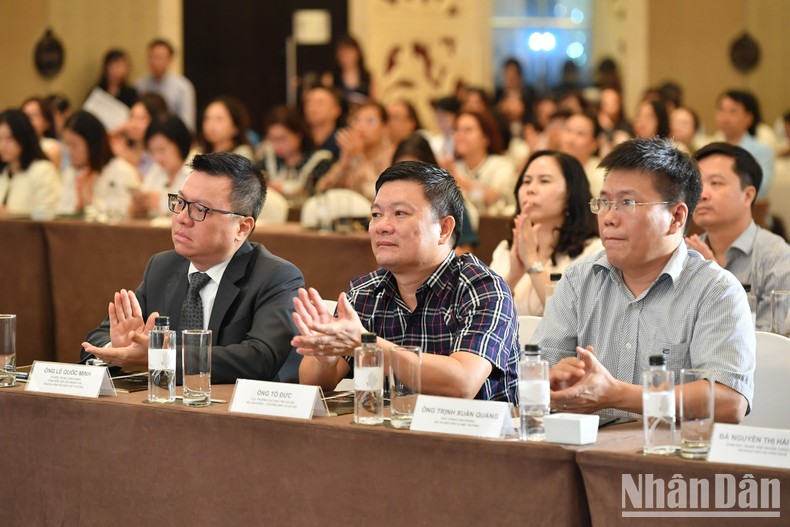 Công bố giải thưởng hành động vì cộng đồng 2023 với chủ đề “Dấu ấn tiên phong” ảnh 2