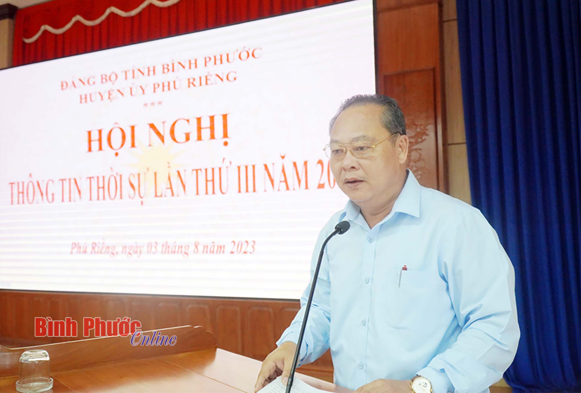 Huyện ủy Phú Riềng tổ chức thông tin thời sự lần 3, năm 2023