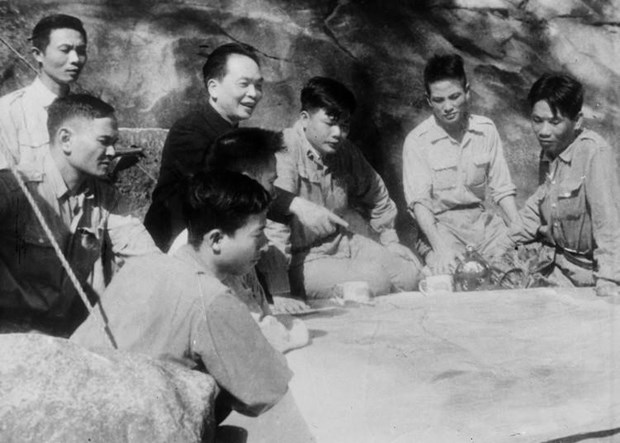 Dai tuong Vo Nguyen Giap: Vi tuong huyen thoai, van vo song toan hinh anh 2