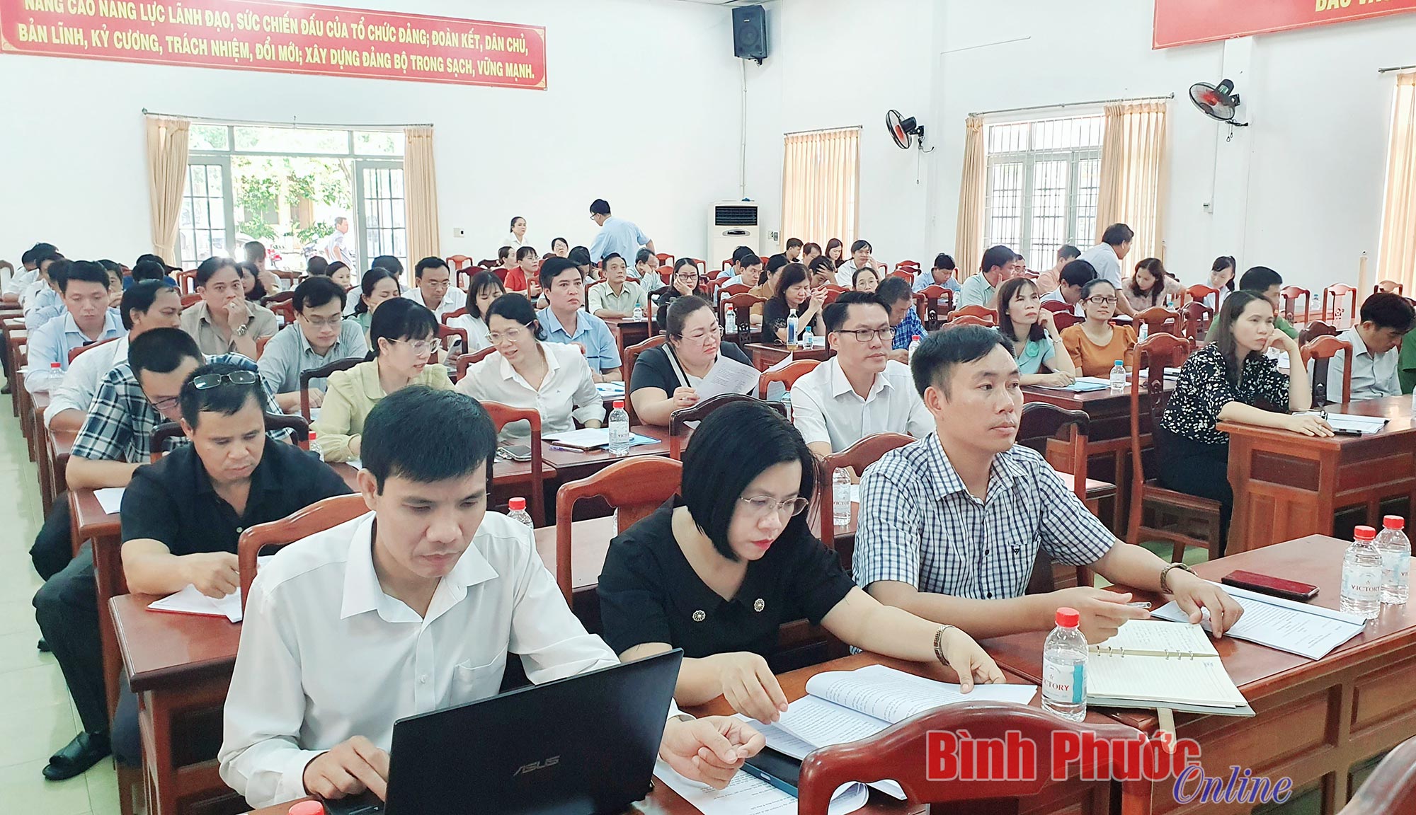 Hội nghị tuyên truyền, phổ biến pháp luật