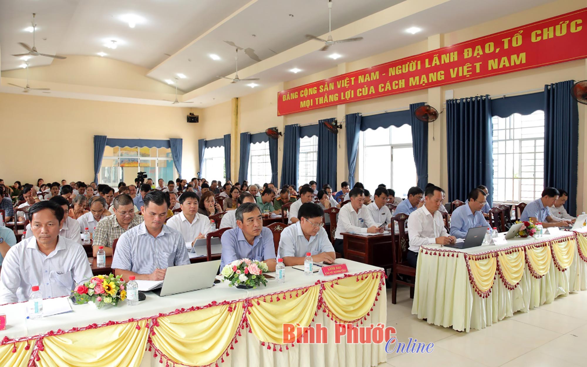 Đồng thuận, chung tay vì một thành phố văn minh, nghĩa tình