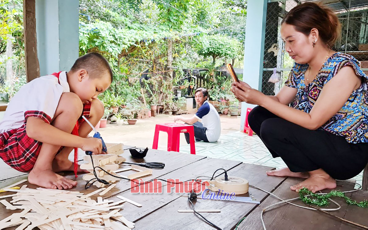 Sáng tạo trung thu thời Covid