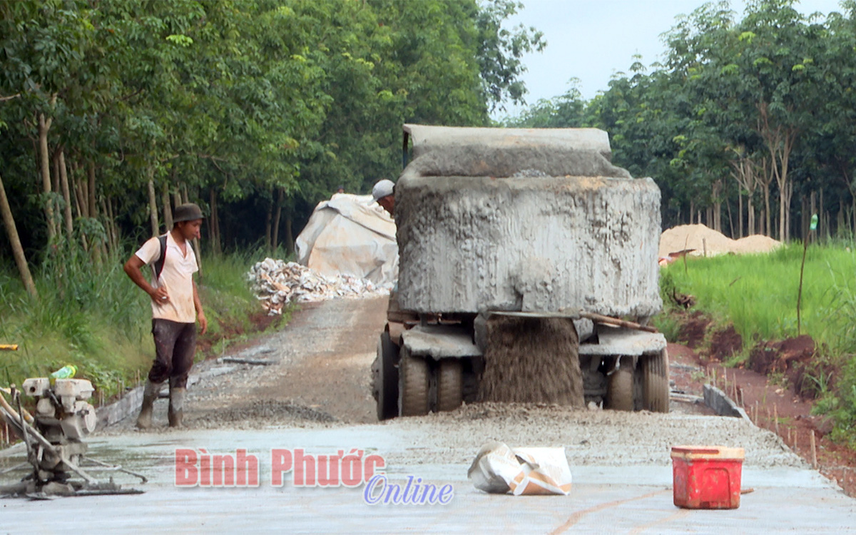 Hớn Quản đạt bình quân 17,65 tiêu chí nông thôn mới/xã