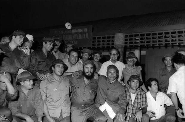 Tổng Tư lệnh Cuba Fidel Castro: "Cảm ơn Việt Nam, ngàn lần cảm ơn!”