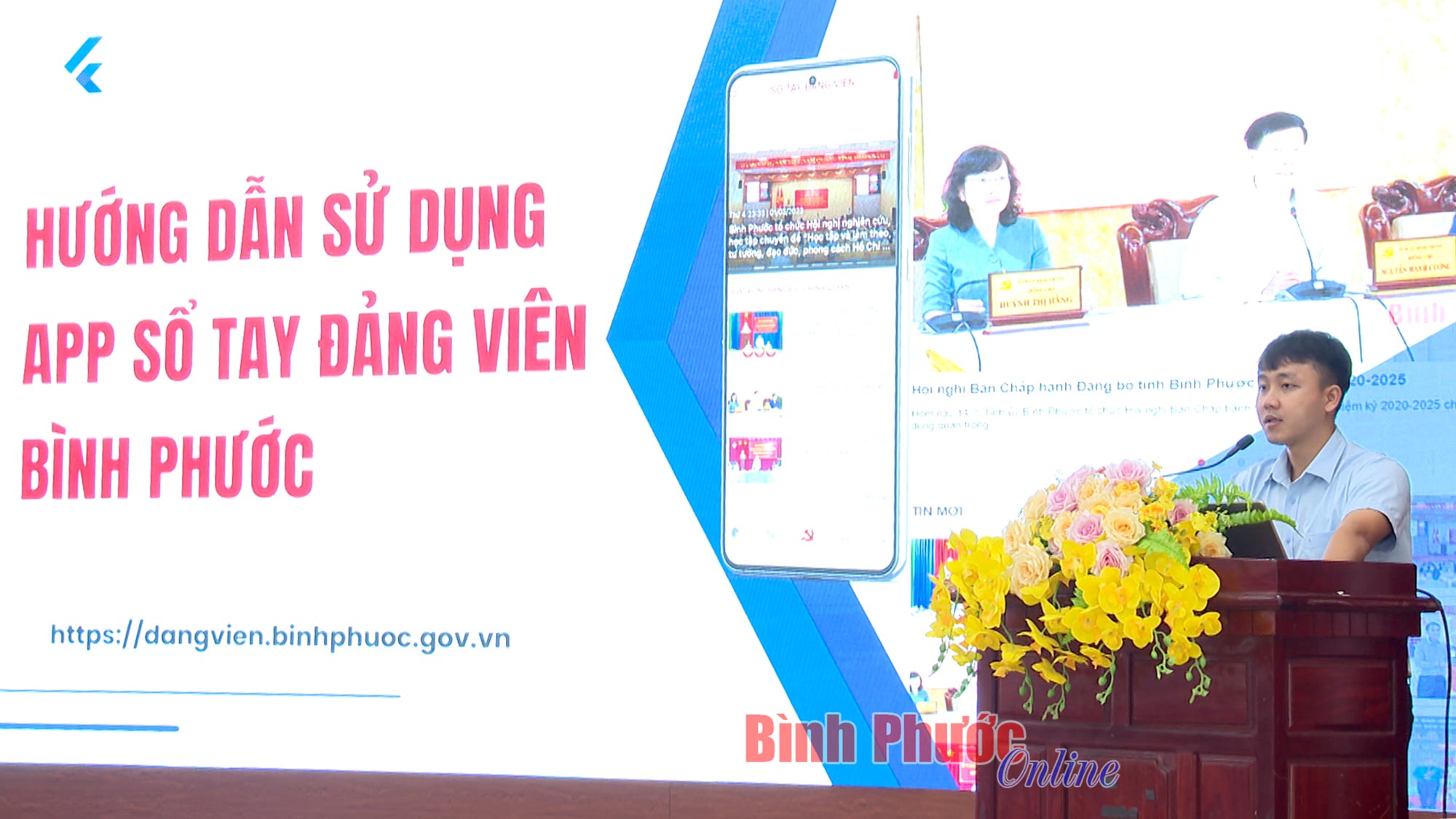 Chơn Thành: Tập huấn sử dụng phần mềm Sổ tay đảng viên điện tử