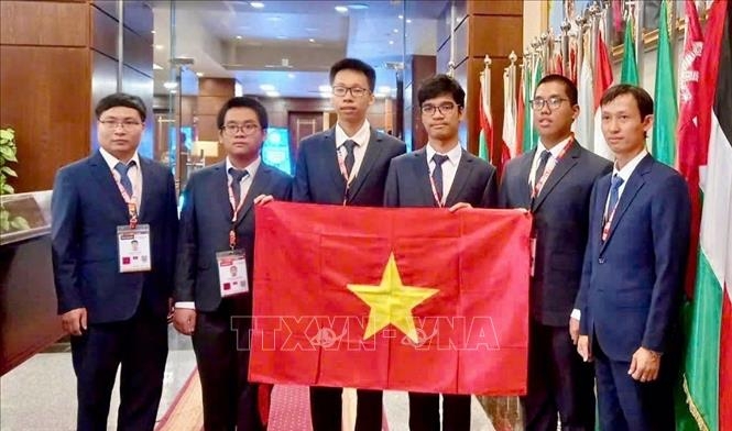 Việt Nam trong nhóm 4 nước đạt kết quả cao nhất tại Olympic Tin học quốc tế 2024