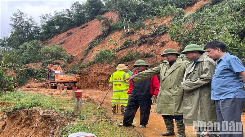 Cao Bằng: Vẫn còn 33 người mất tích trong các khu vực sạt lở đất ảnh 2