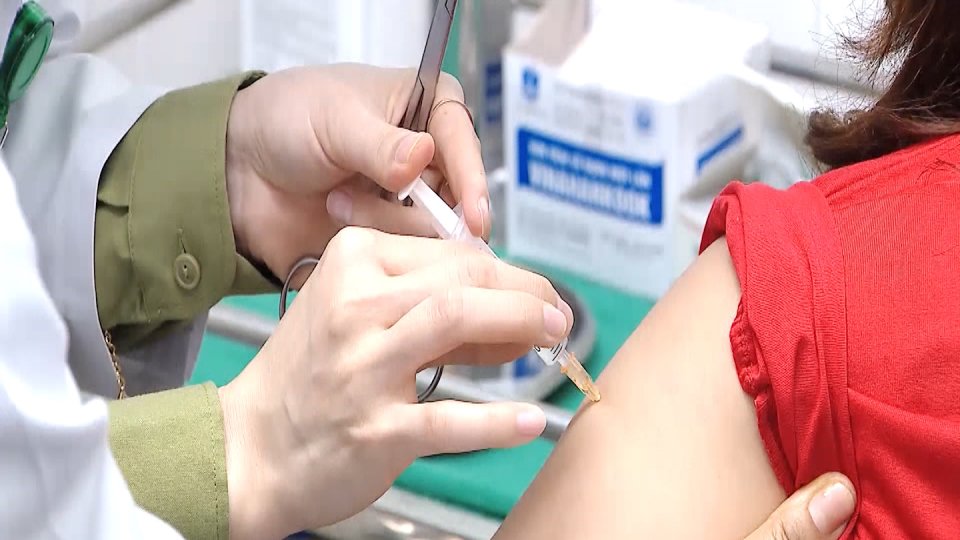 39 tình nguyện viên tiêm thử nghiệm vắc-xin Covid-19 giai đoạn 2