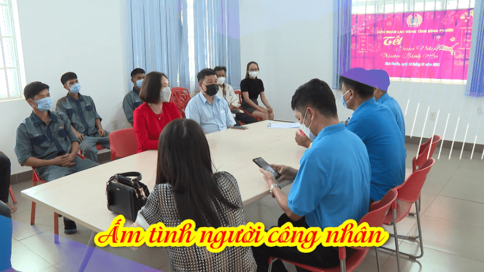 ẤM TÌNH NGƯỜI CÔNG NHÂN
