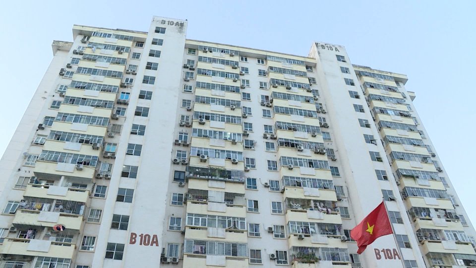 Bản tin 100 độ ngày 30-11: Rơi thang máy từ lầu 5 khiến nhiều người bị thương